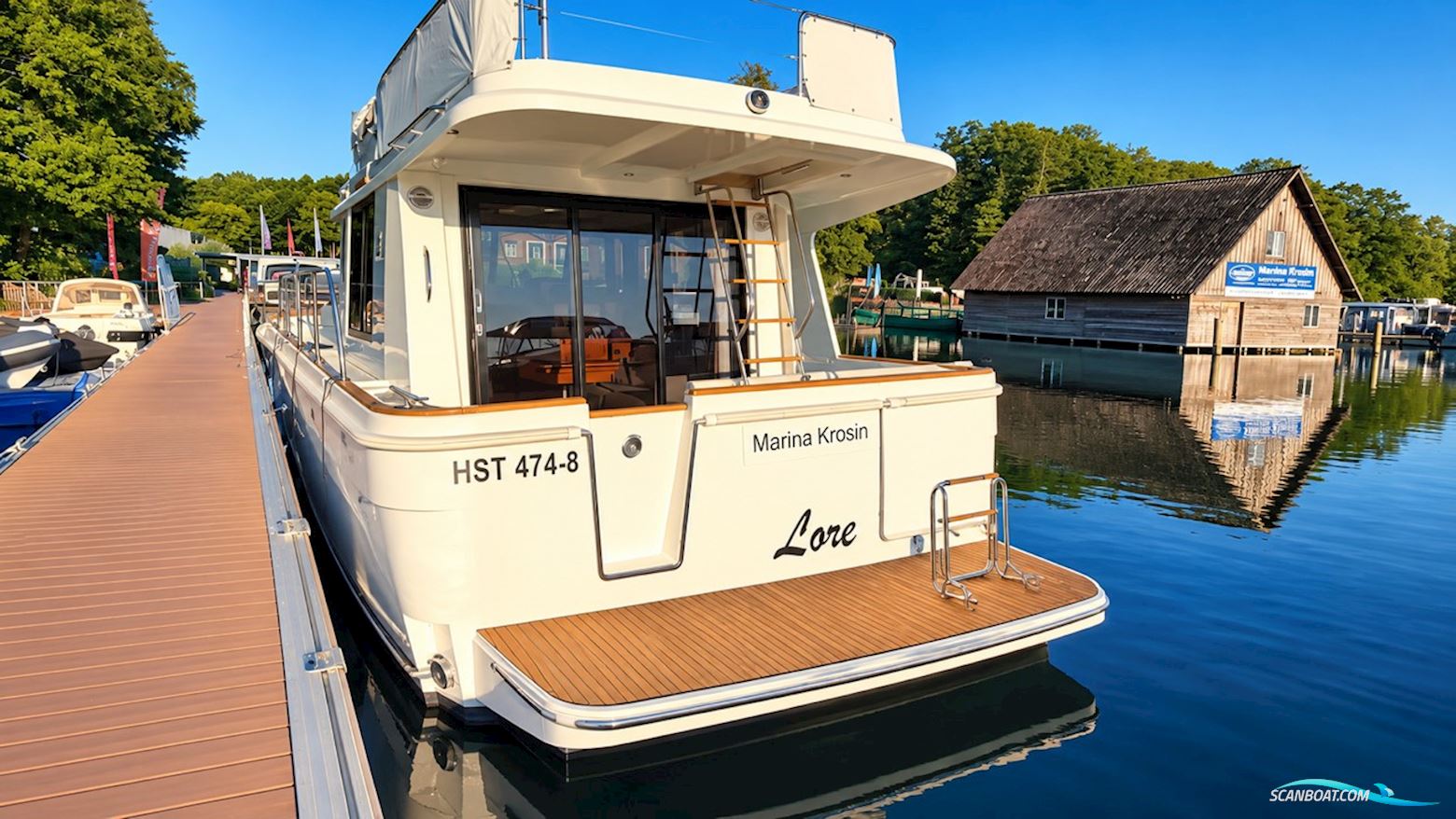 Beneteau Swift Trawler 34 Flybridge