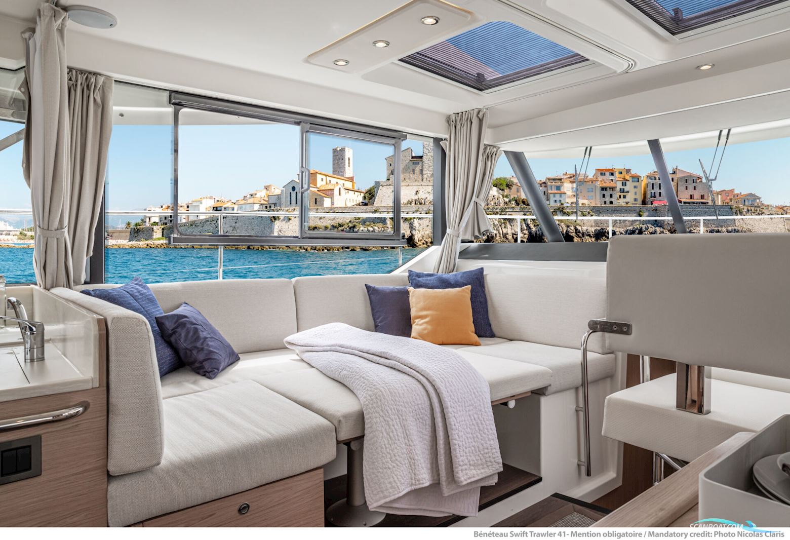 Beneteau Swift Trawler 41 Sedan