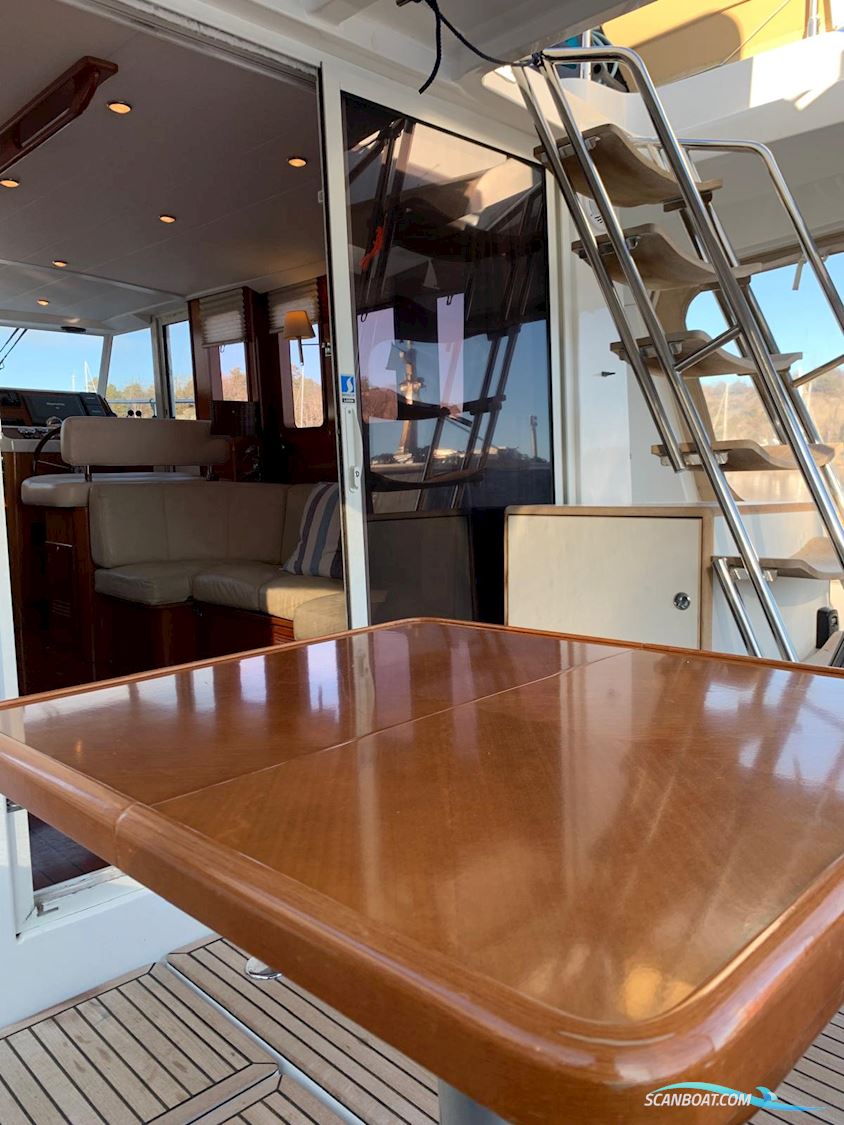 Beneteau Swift Trawler 42