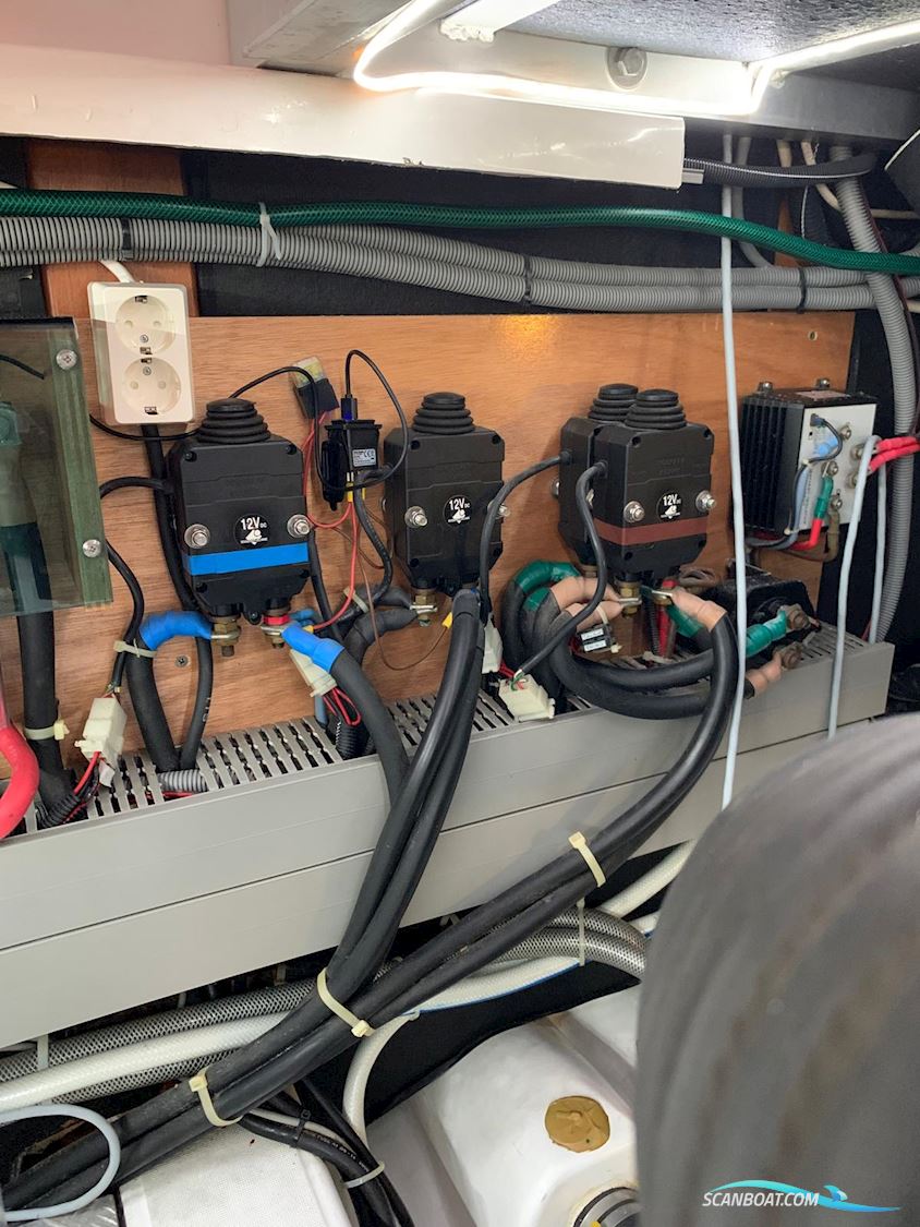 Beneteau Swift Trawler 42