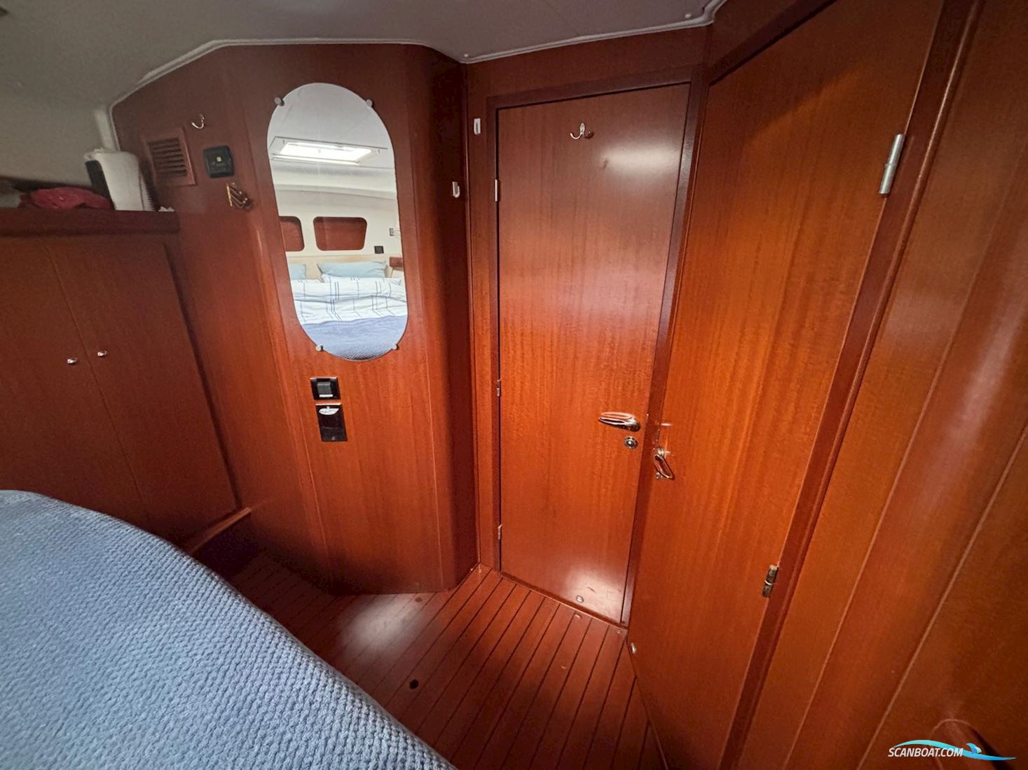 Beneteau Swift Trawler 42