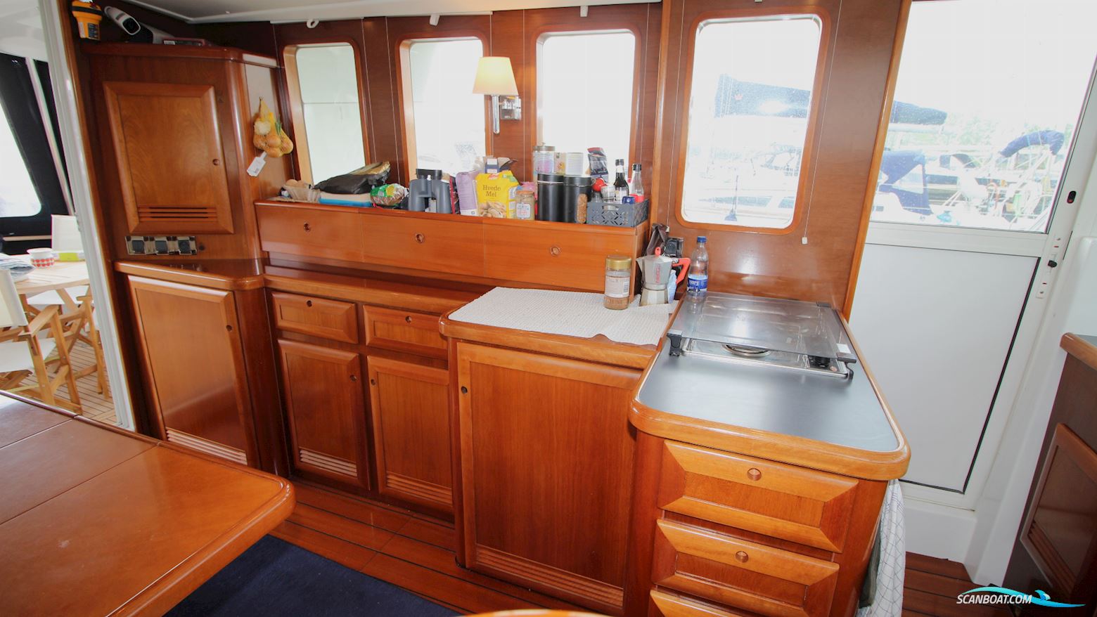 Beneteau Swift Trawler 42