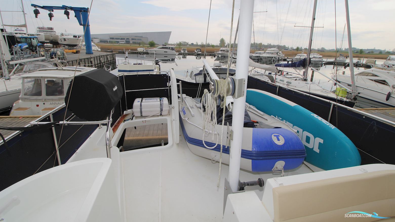 Beneteau Swift Trawler 42