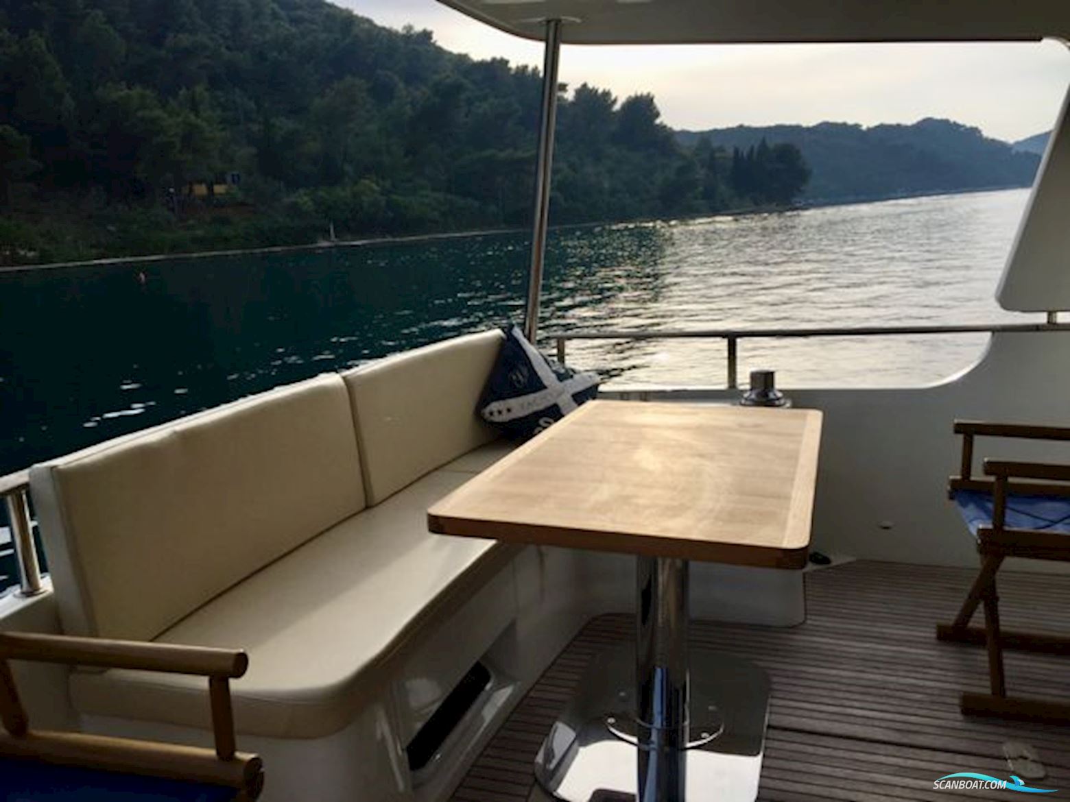 Beneteau SWIFT TRAWLER 52