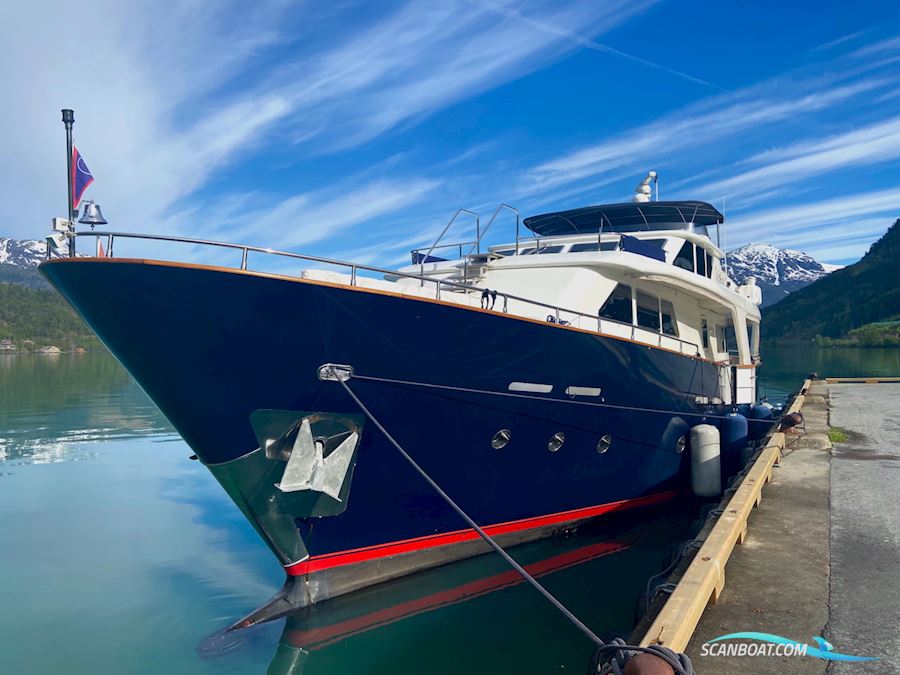 Benetti 79 Sail Division