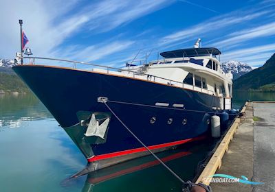 Benetti 79 Sail Division Motorboat 2001, with Mann D2866 Lxe 278 kW engine, Norway