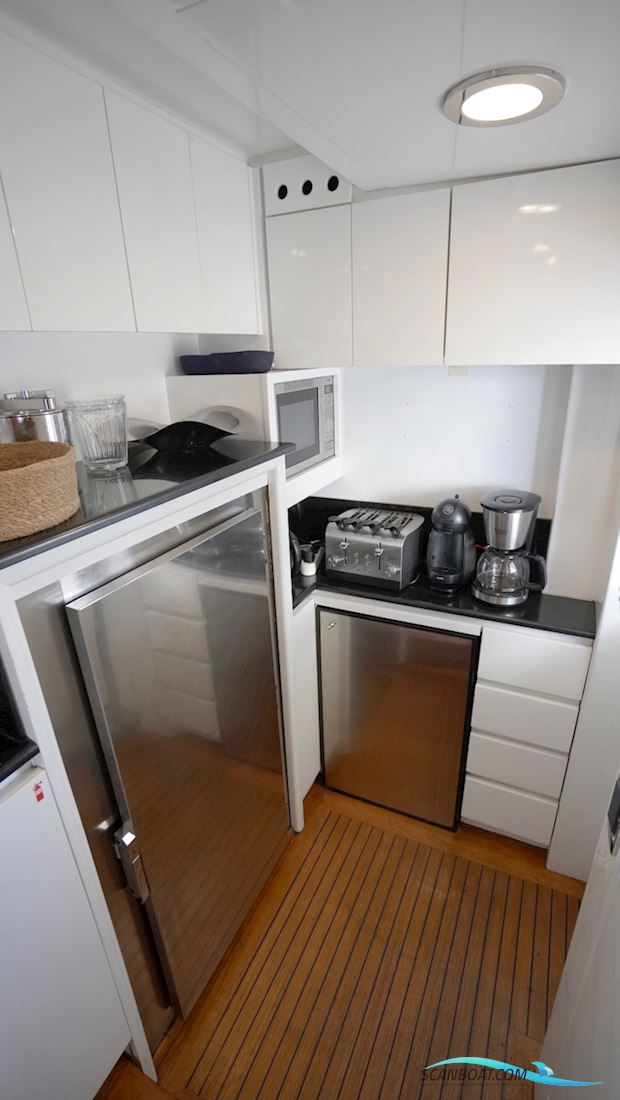 Benetti 79 Sail Division