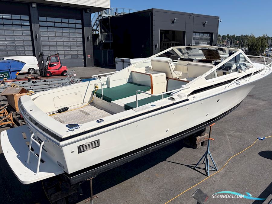 Bertram 28 Moppie