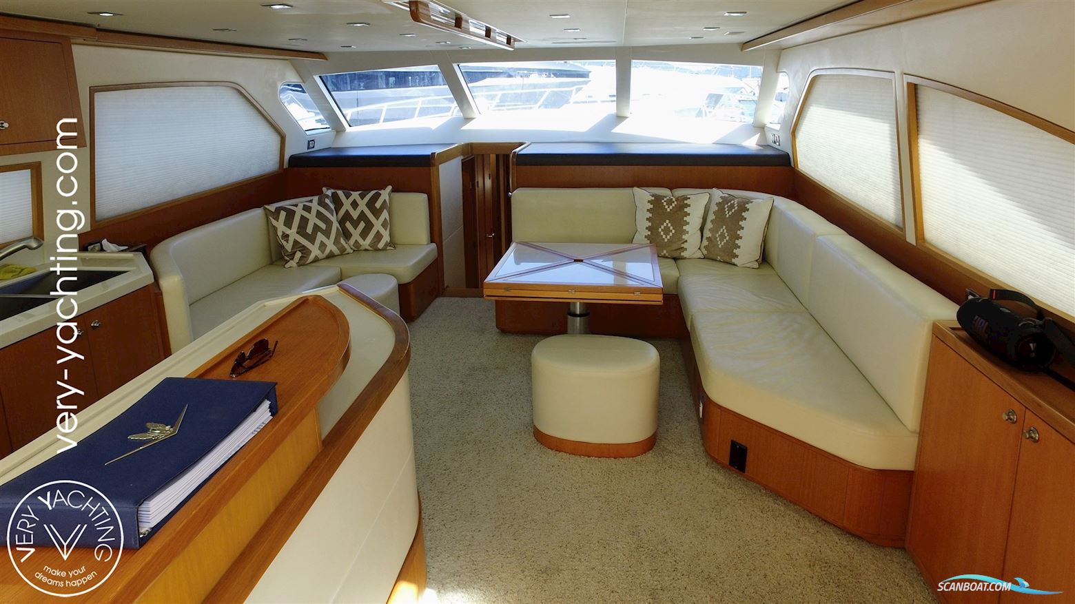 Bertram Yacht 540 Convertible