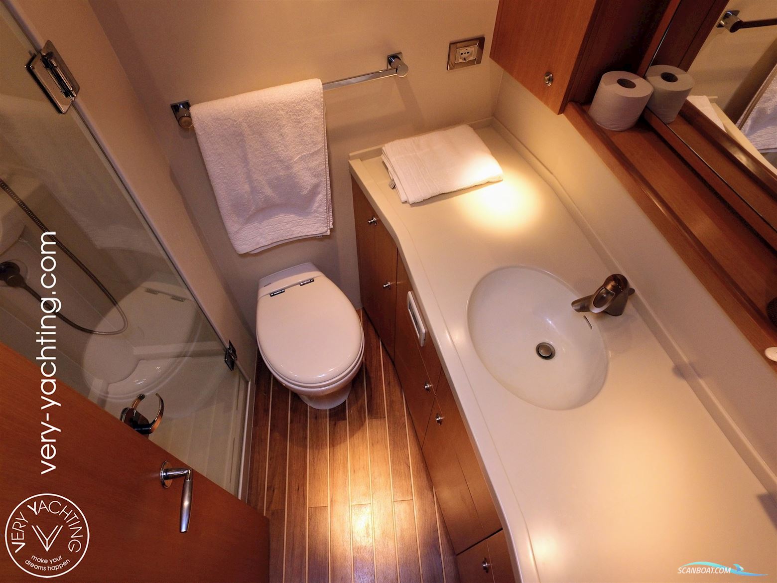 Bertram Yacht 540 Convertible