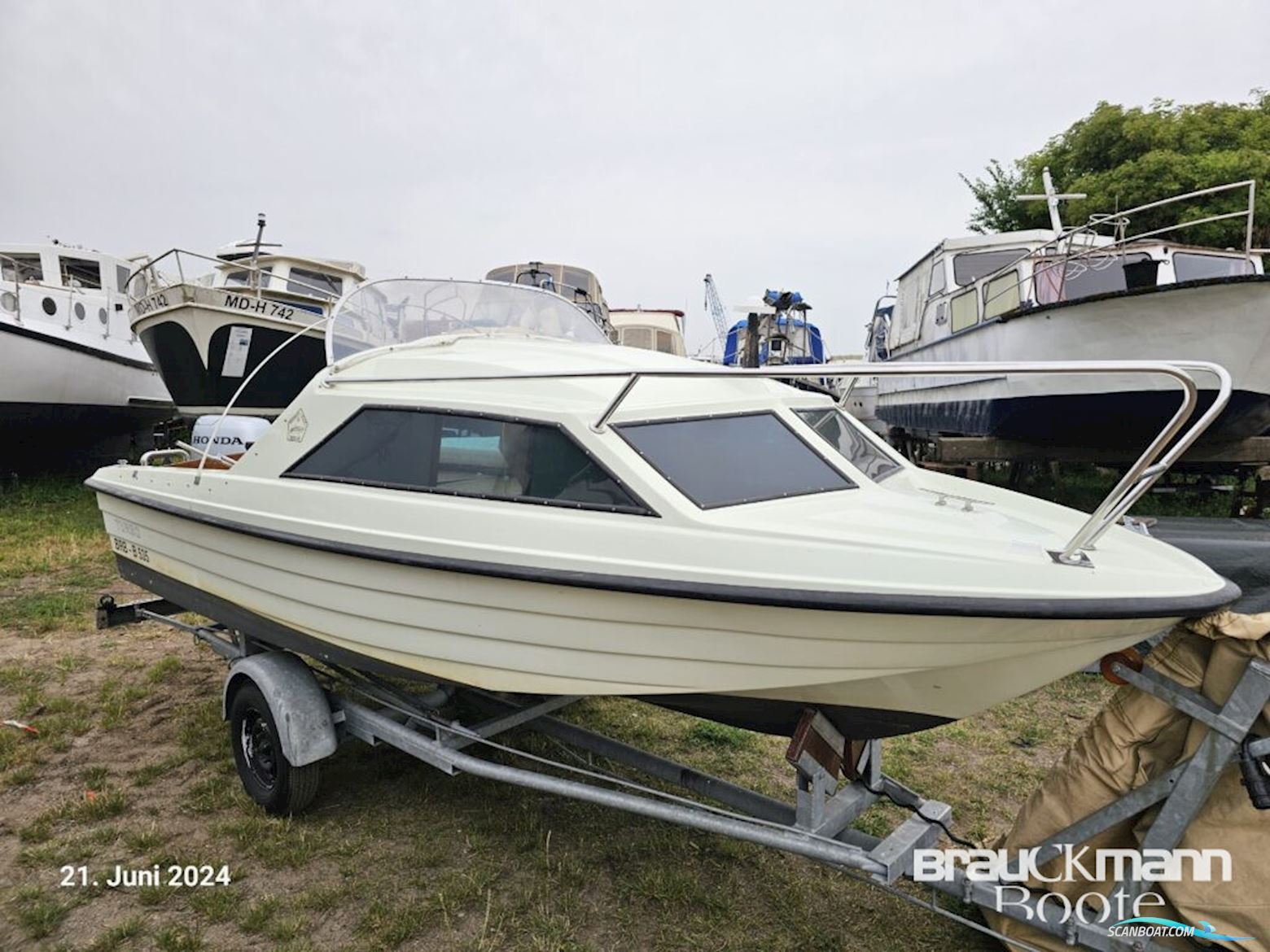 Besmer Demus Motorboat 1991, with Honda engine, Germany