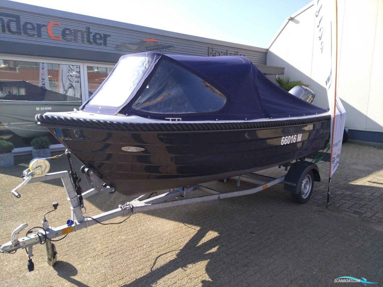 Blue Sloep 480XL Motorboat 2013, with Yamaha engine, The Netherlands