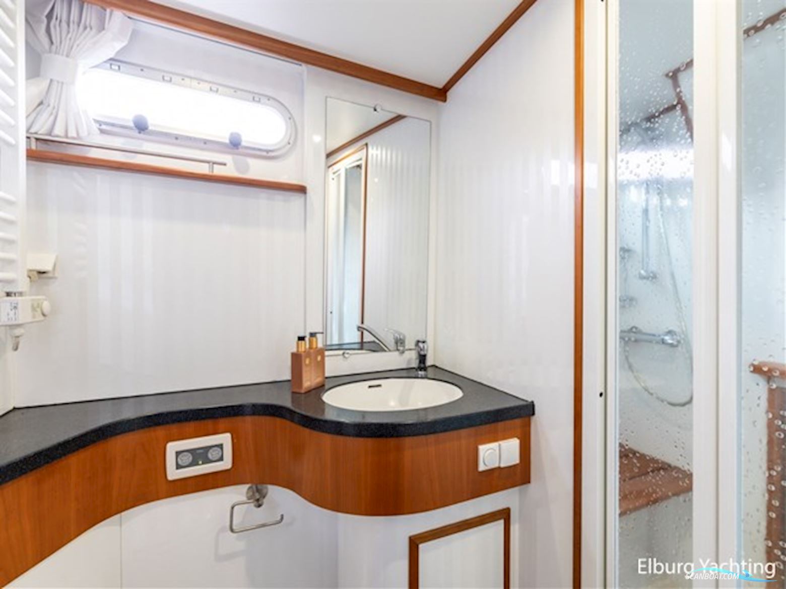 Boarncruiser 50 - France Proof - Stabilizers 