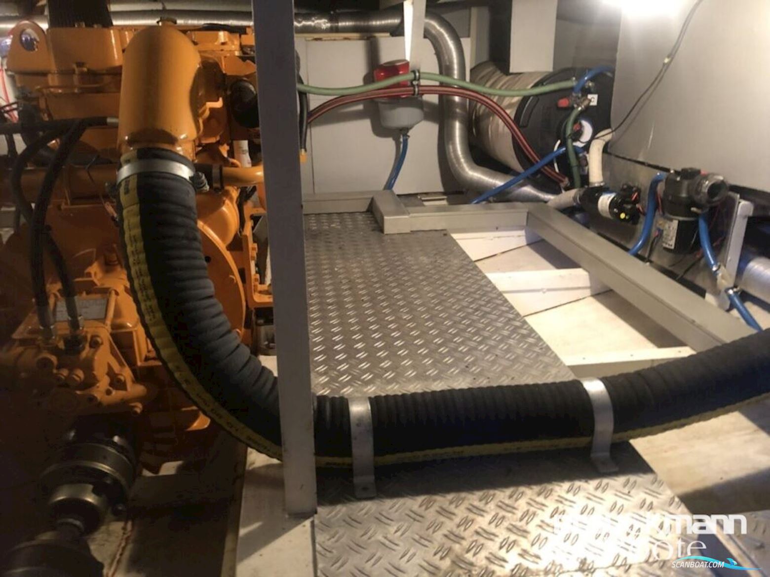 Boarncruiser New Line de Luxe 395