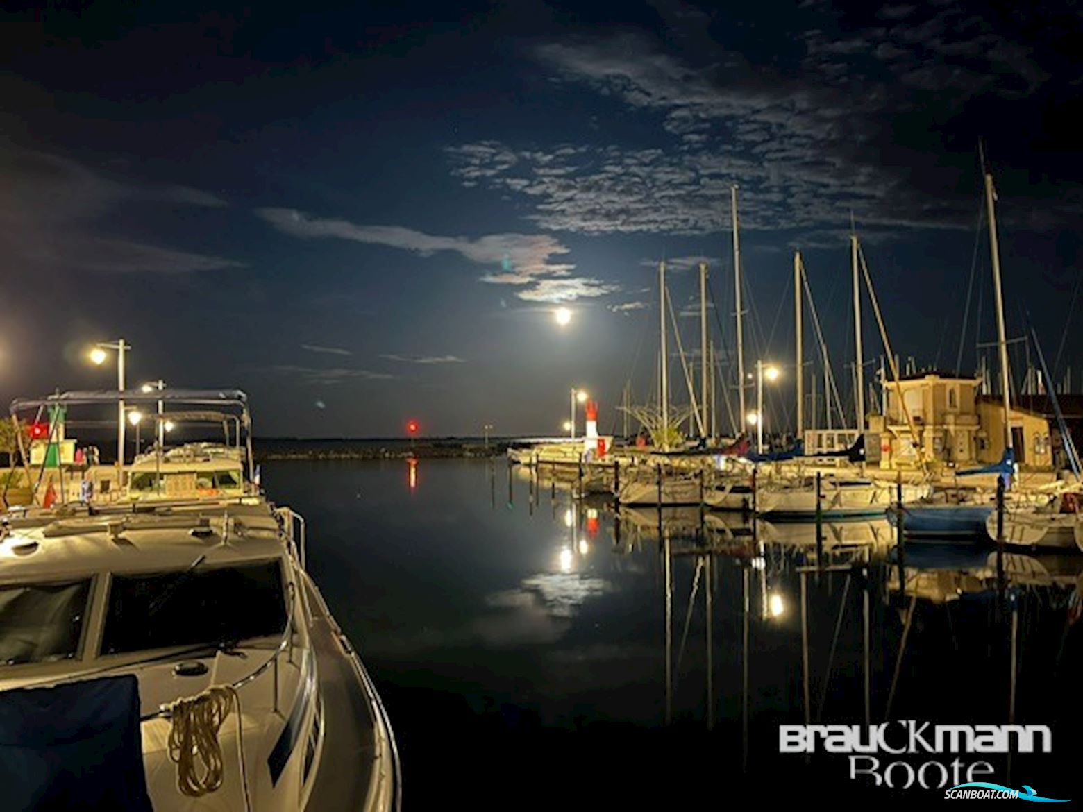 Boarncruiser New Line de Luxe 395