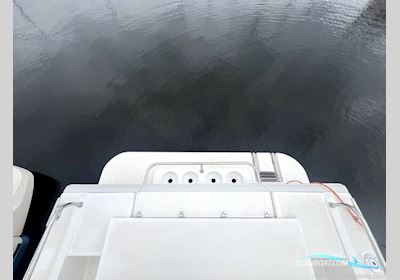 Boat Mouldings BM25 Motorboat 2016, with Cummins Mercruiser engine, United Kingdom
