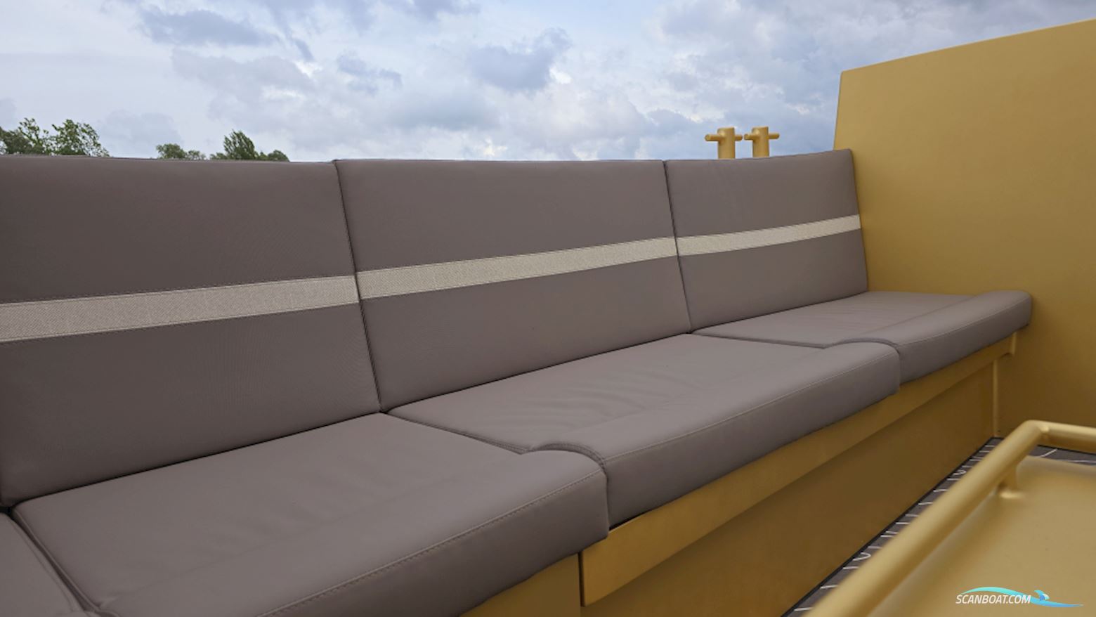 BOB Sloepen Explorer 1100