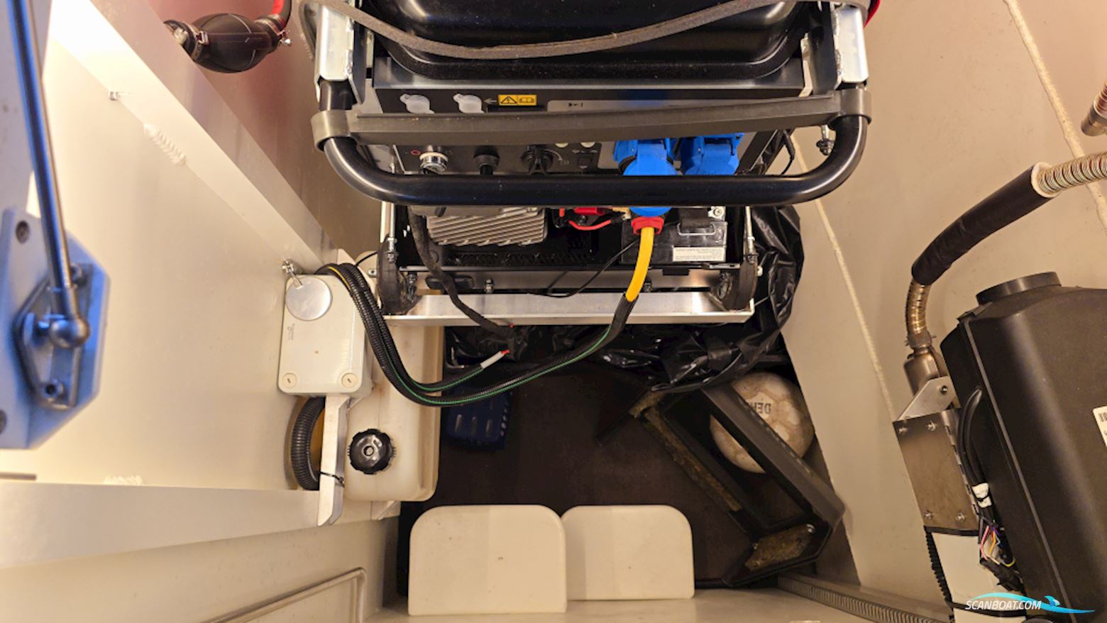 BOB Sloepen Explorer 1100