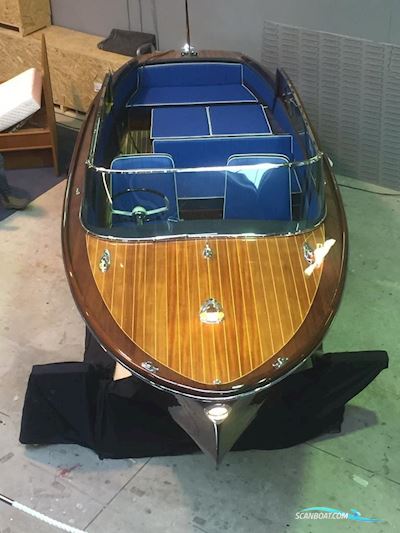 Boesch 560 Lemania de Luxe Motorboat 1965, with Sole engine, The Netherlands