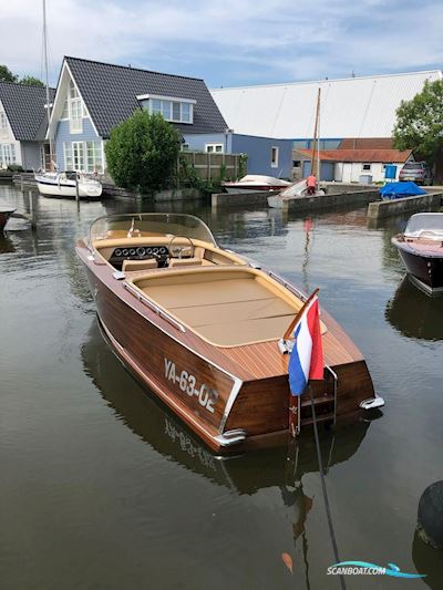Boesch 580 Motorboat 1971, with Boesch Marine engine, The Netherlands