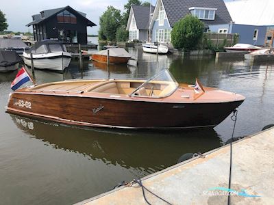 Boesch 580 Motorboat 1971, with Boesch Marine engine, The Netherlands