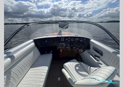 Boesch 620 Acapulco de Luxe Motorboat 2000, with Mercruiser engine, The Netherlands