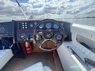 Boesch 620 Acapulco de Luxe Motorboat 2000, with Mercruiser engine, The Netherlands