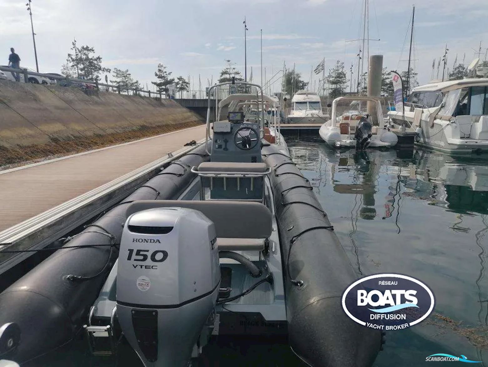 Bombard EXPLORER 700 NEO Motorboat 2021, with HONDA engine, France