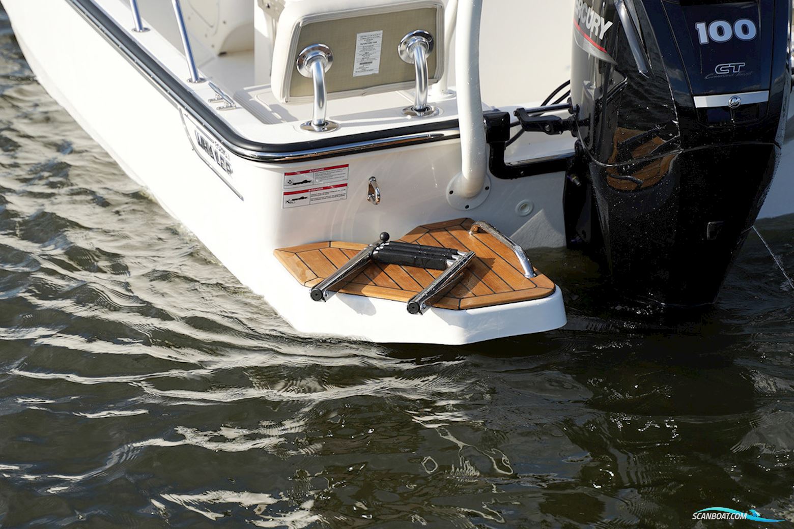 Boston Whaler 170 Montauk