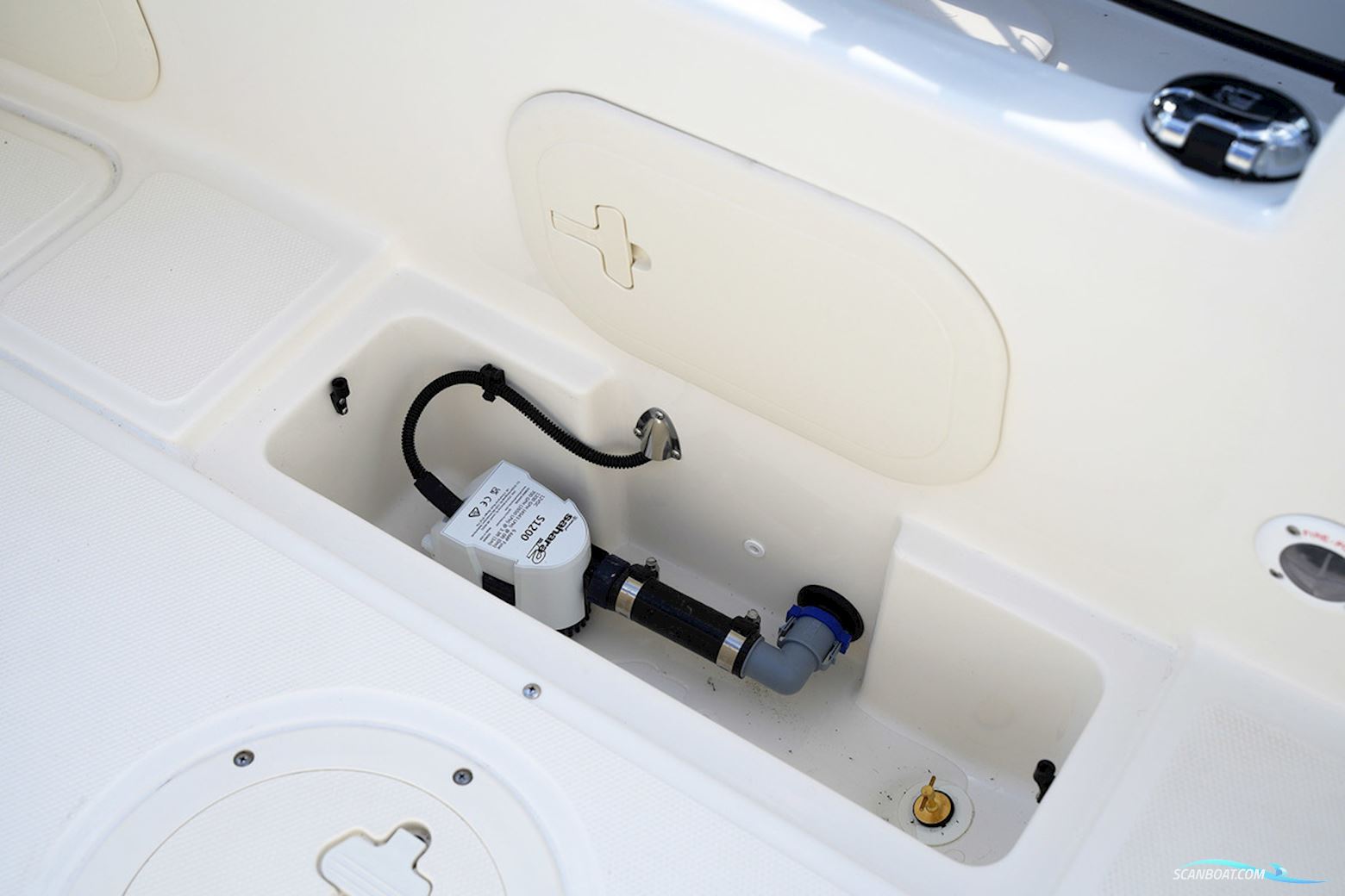 Boston Whaler 170 Montauk
