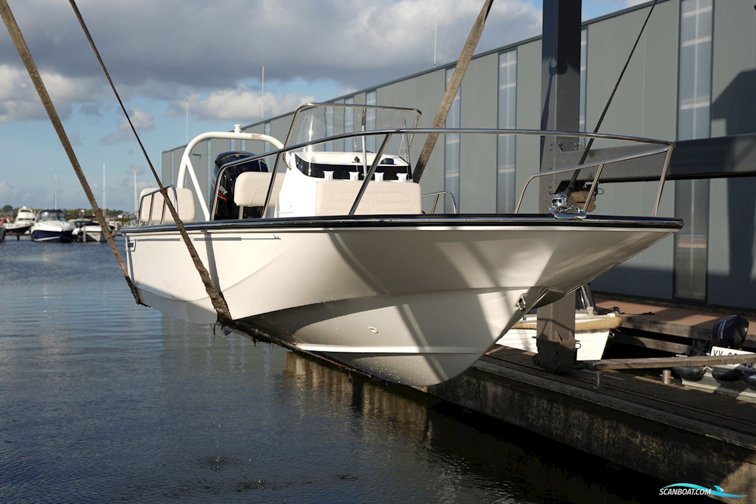 Boston Whaler 170 Montauk
