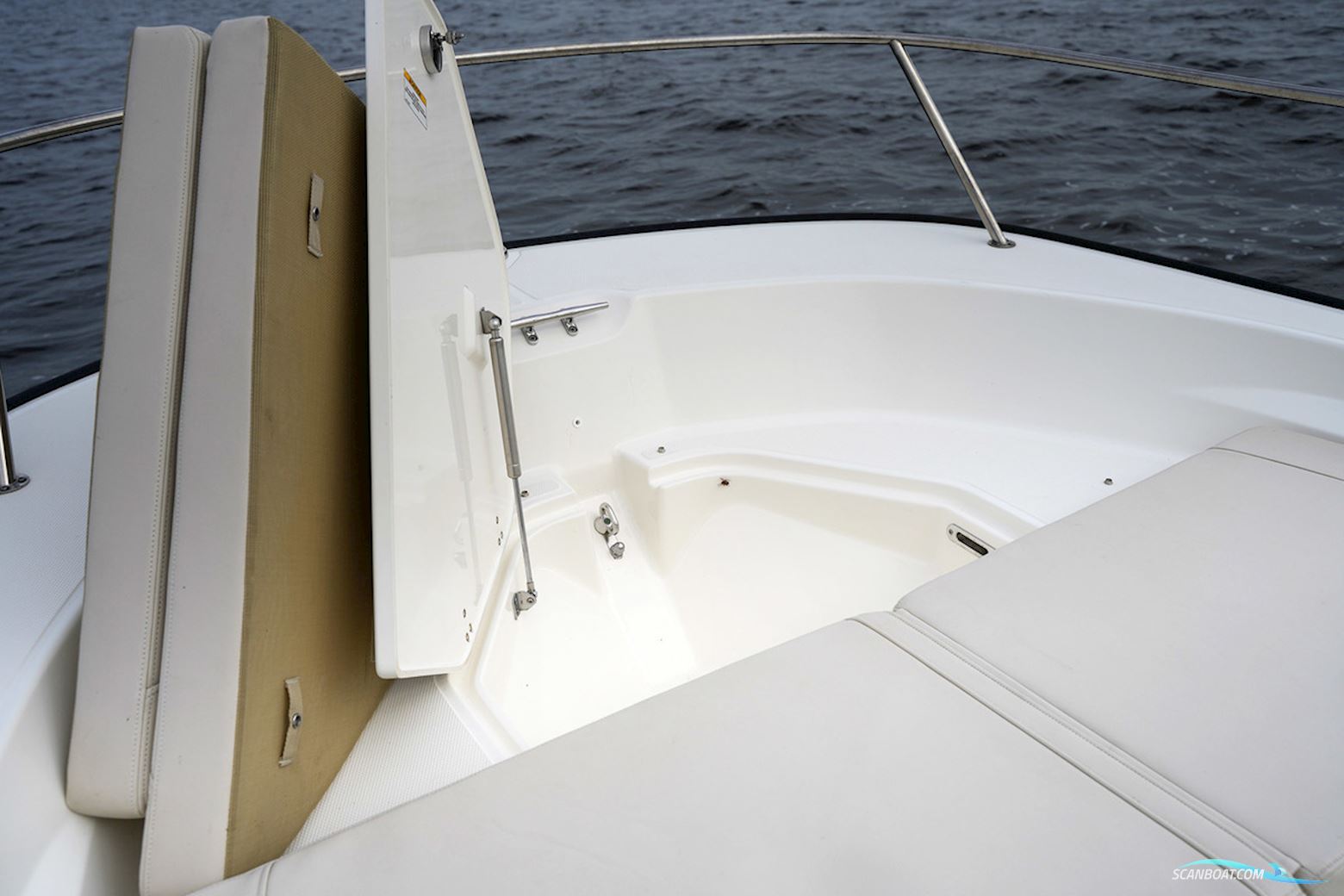 Boston Whaler 190 Montauk