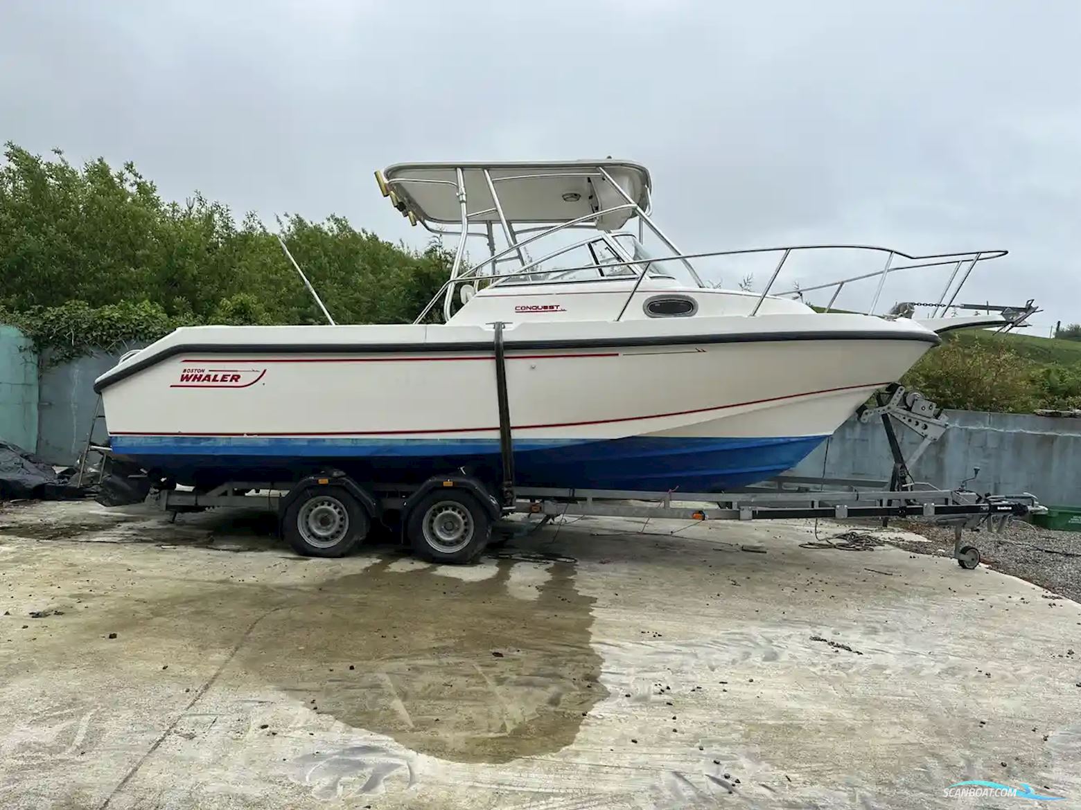 Boston Whaler 23 Conquest
