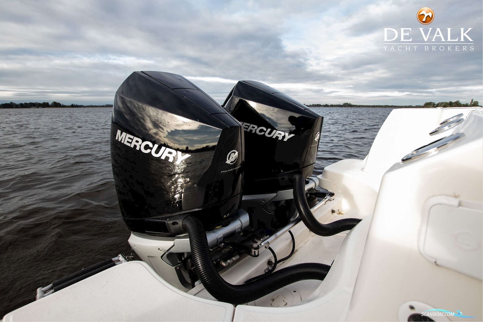 Boston Whaler 285 Conquest Pilothouse