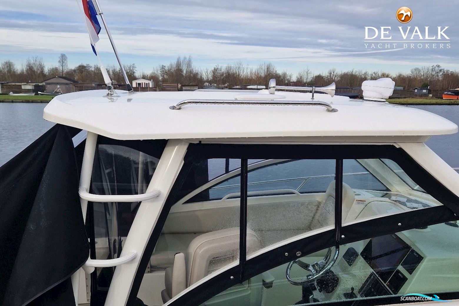 Boston Whaler 285 Conquest Pilothouse