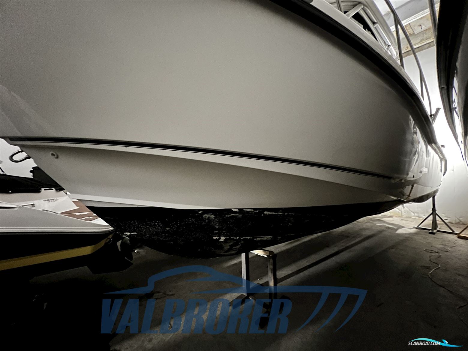 Boston Whaler 285 CONQUEST