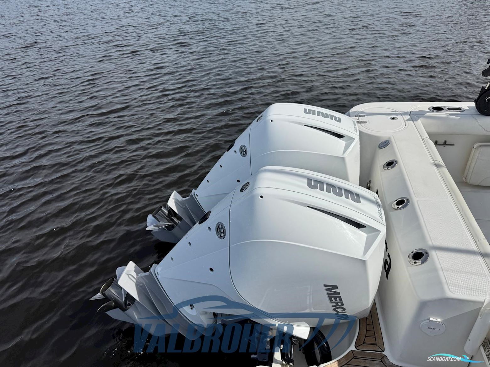 Boston Whaler 285 Conquest