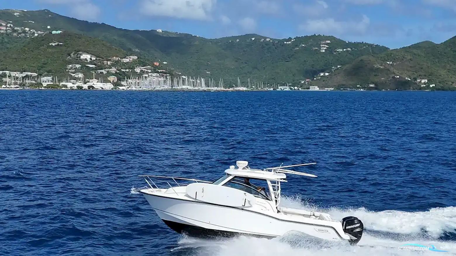 Boston Whaler 315 Conquest Motorboat 2013, with Mercury engine, Virgin Islands