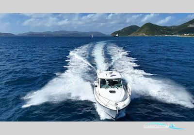 Boston Whaler 315 Conquest Motorboat 2013, with Mercury engine, Virgin Islands