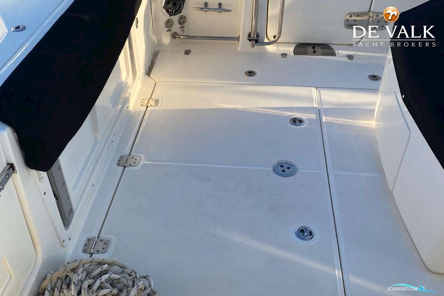 Boston Whaler 330 Outrage