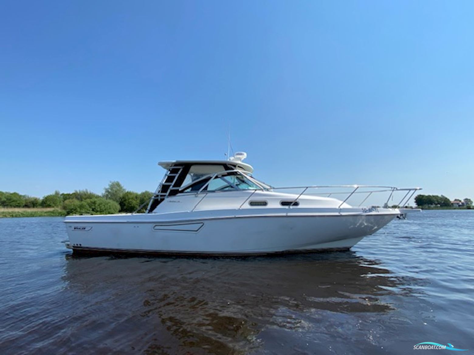 Boston Whaler 340 Defiance