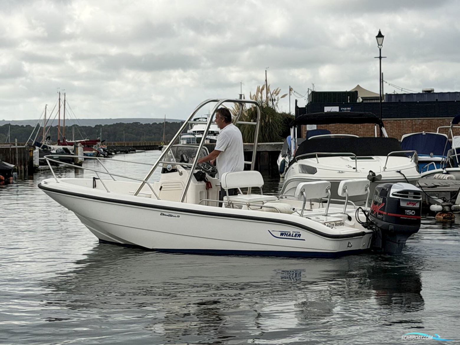 Boston Whaler Dauntless 18 Motorboat 1999, with Yamaha engine, United Kingdom