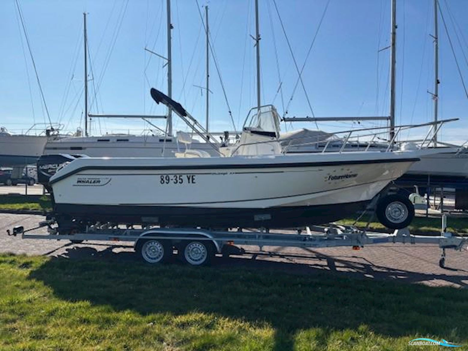 Boston Whaler Outrage 23 Motorboat 1998, with Mercury engine, The Netherlands
