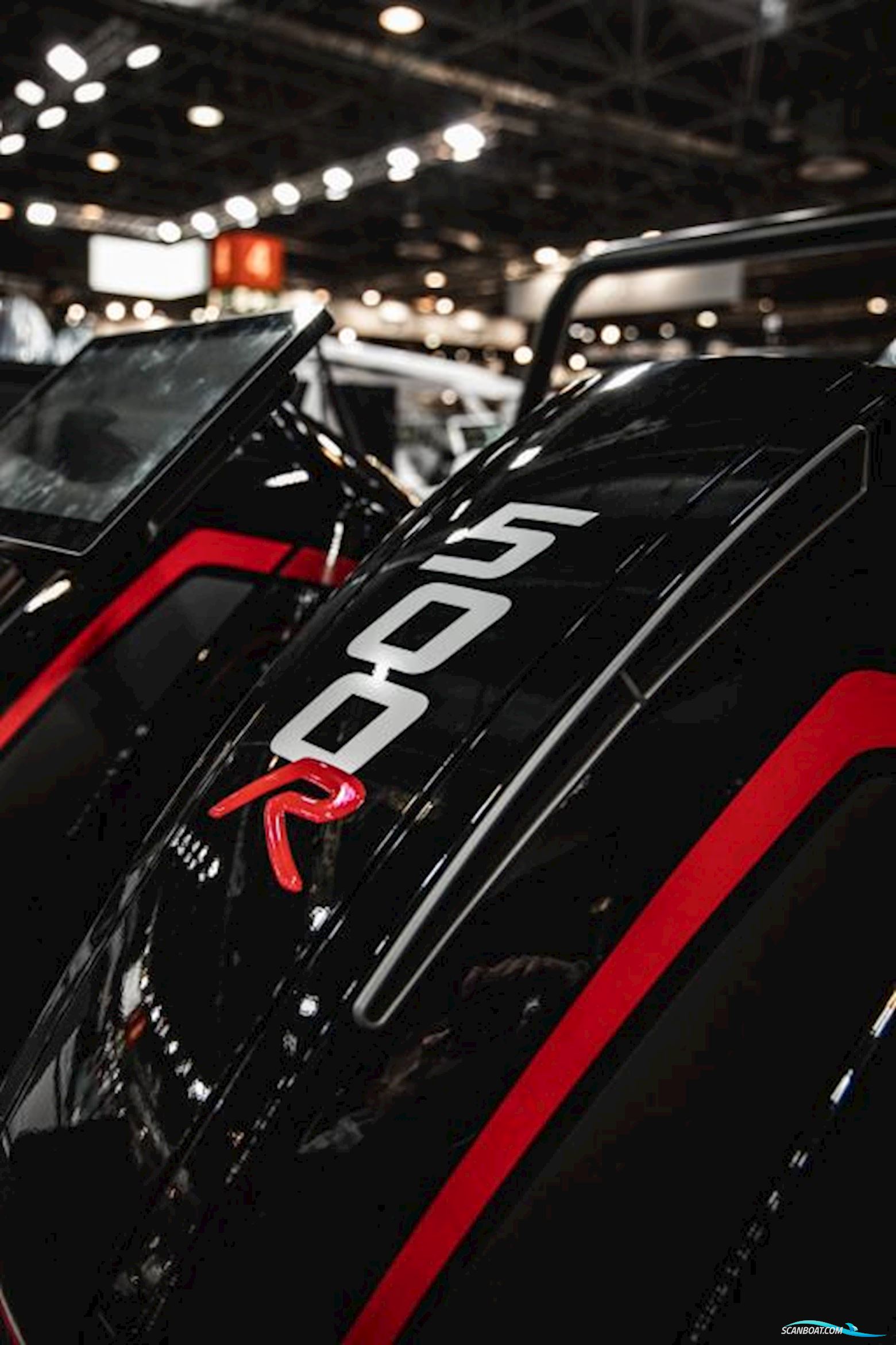 Brabus Shadow 1000 Cross Cabin