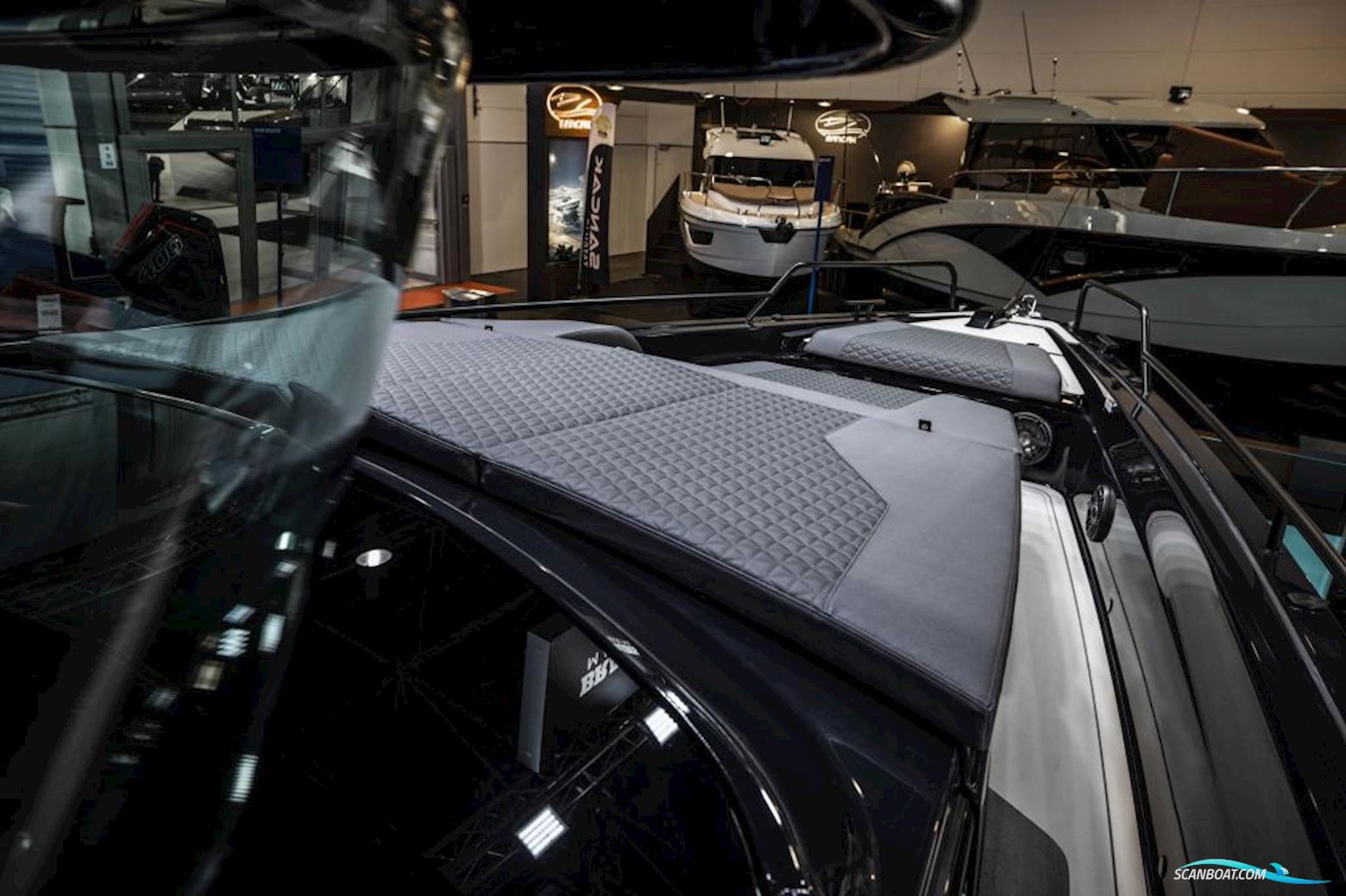 Brabus Shadow 1200 Cross-Top