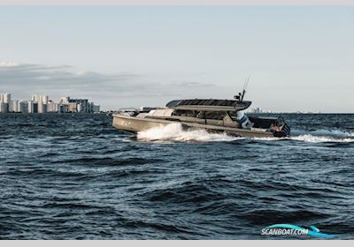 Brabus Shadow 1500 Cross Cabin Motorboat 2024, with Mercury engine, Germany