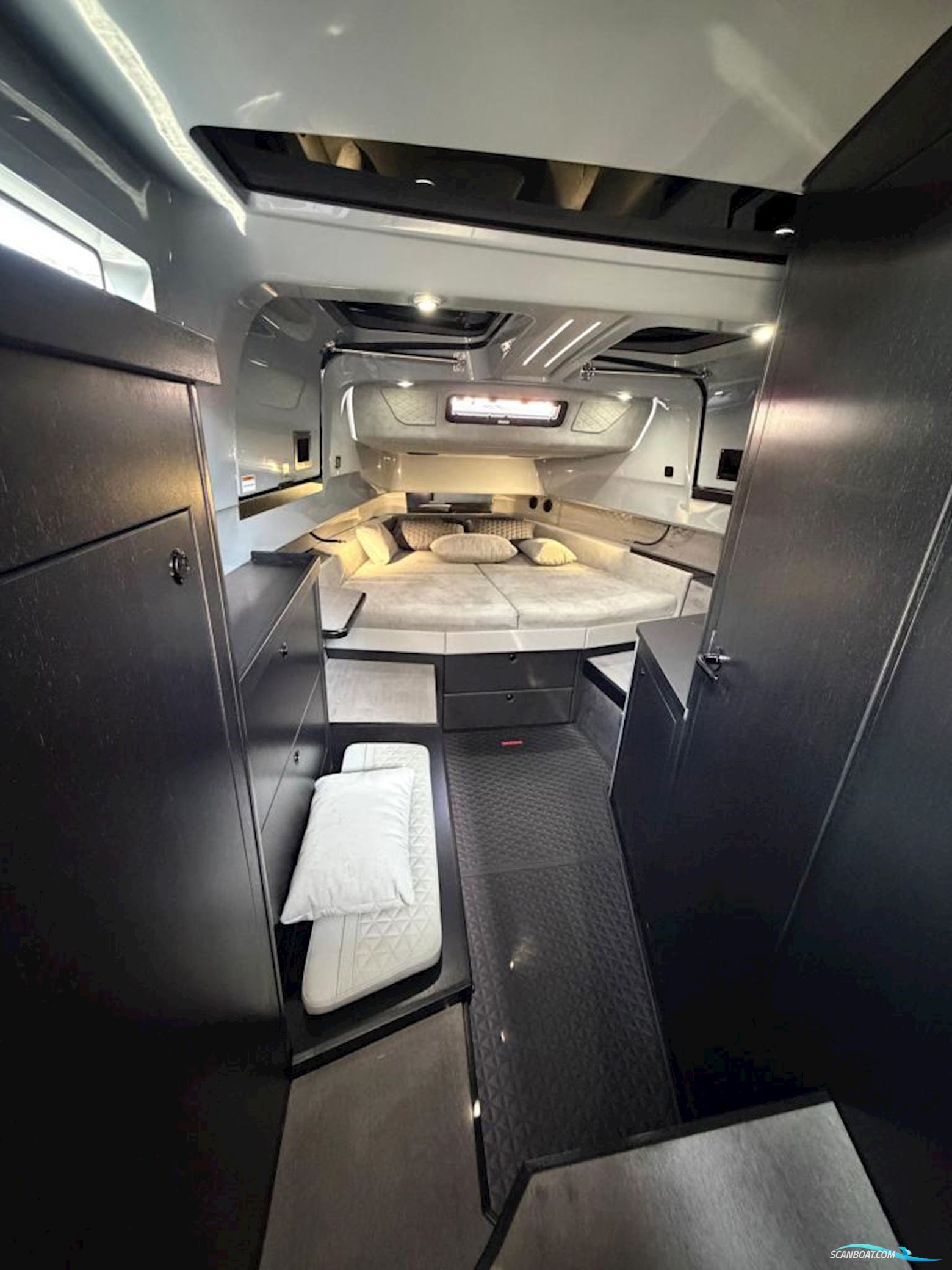Brabus Shadow 1500 XC Cross Cabin Edition