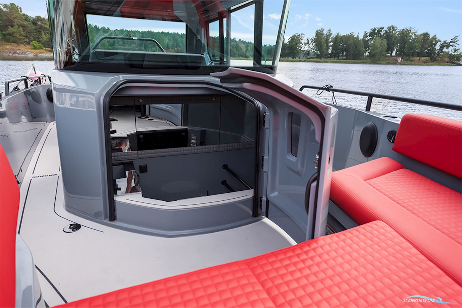 Brabus Shadow 500 Cabin