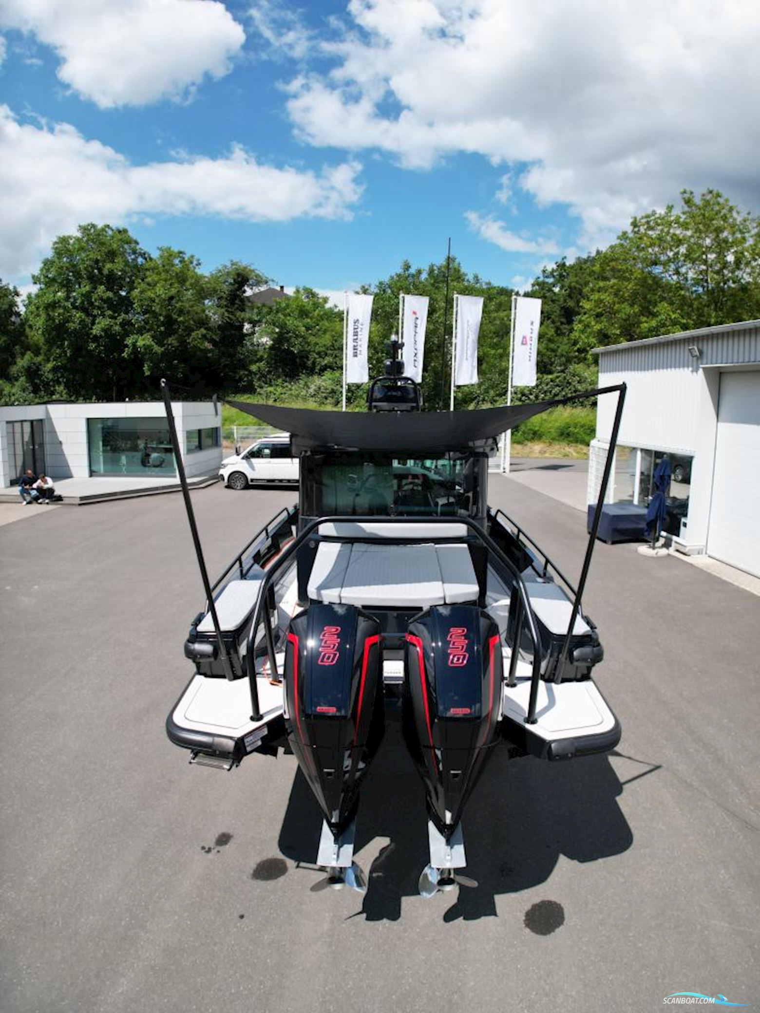 Brabus Shadow 500 Cabin