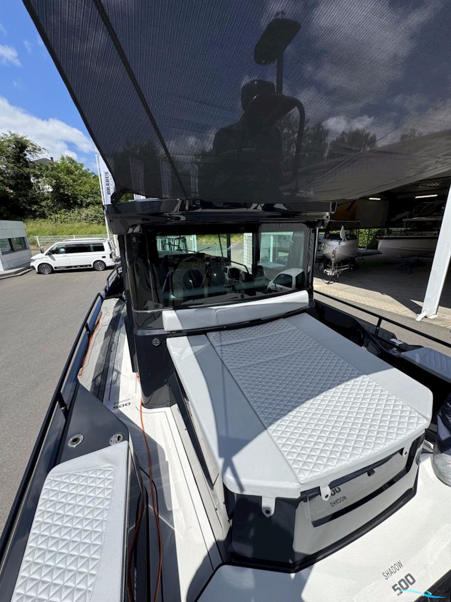 Brabus Shadow 500 Cabin